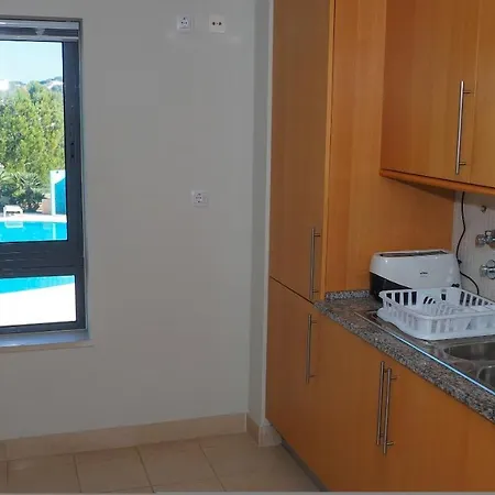 R. Jornal A Avezinha Apartamento *